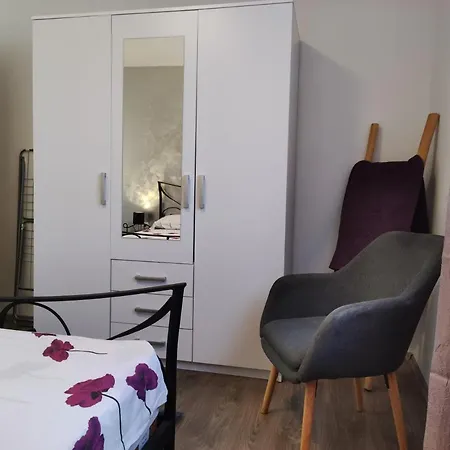 Cozy In In Quiet Neighborhood *